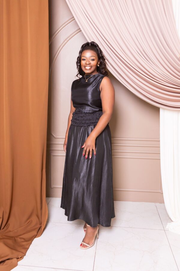 Elegant Black Set - Image 2