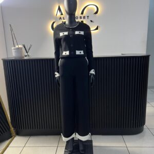 Helen Black And White Set